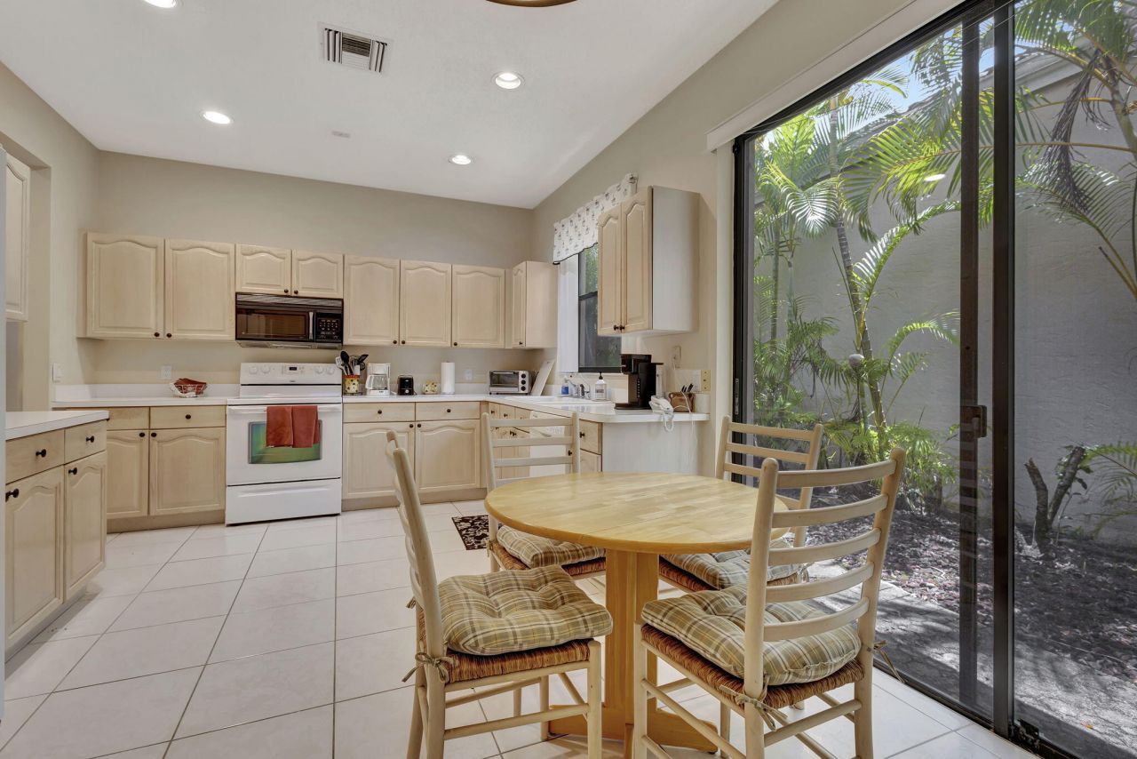 4528 Barclay Fair Way, Lake Worth, FL 33449 Photo