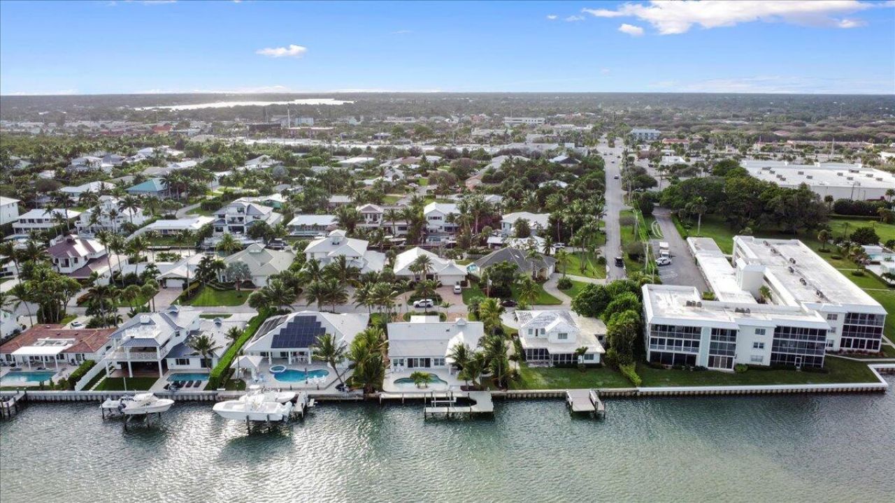 72 Waterway Road, Jupiter, FL 33469 Photo