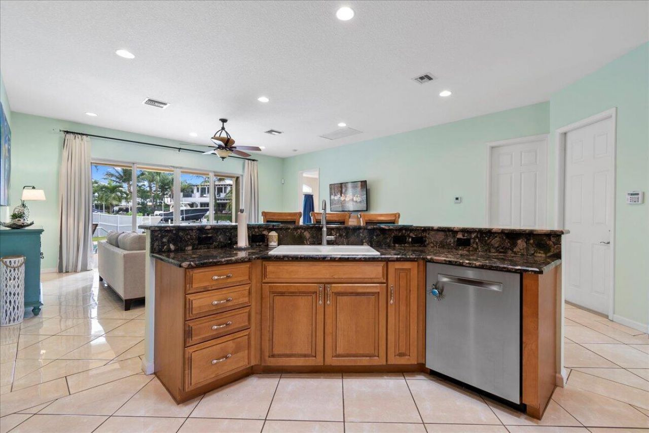 72 Waterway Road, Jupiter, FL 33469 Photo