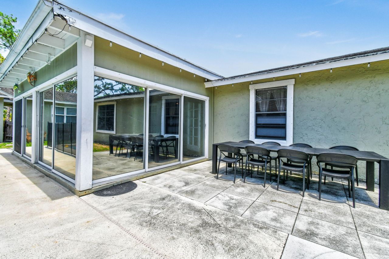 15739 N 75th Way N, Palm Beach Gardens, FL 33418 Photo