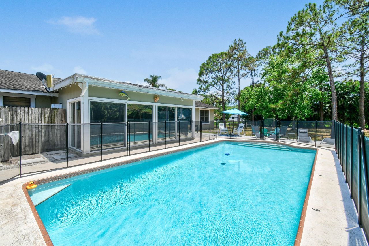 15739 N 75th Way N, Palm Beach Gardens, FL 33418 Photo