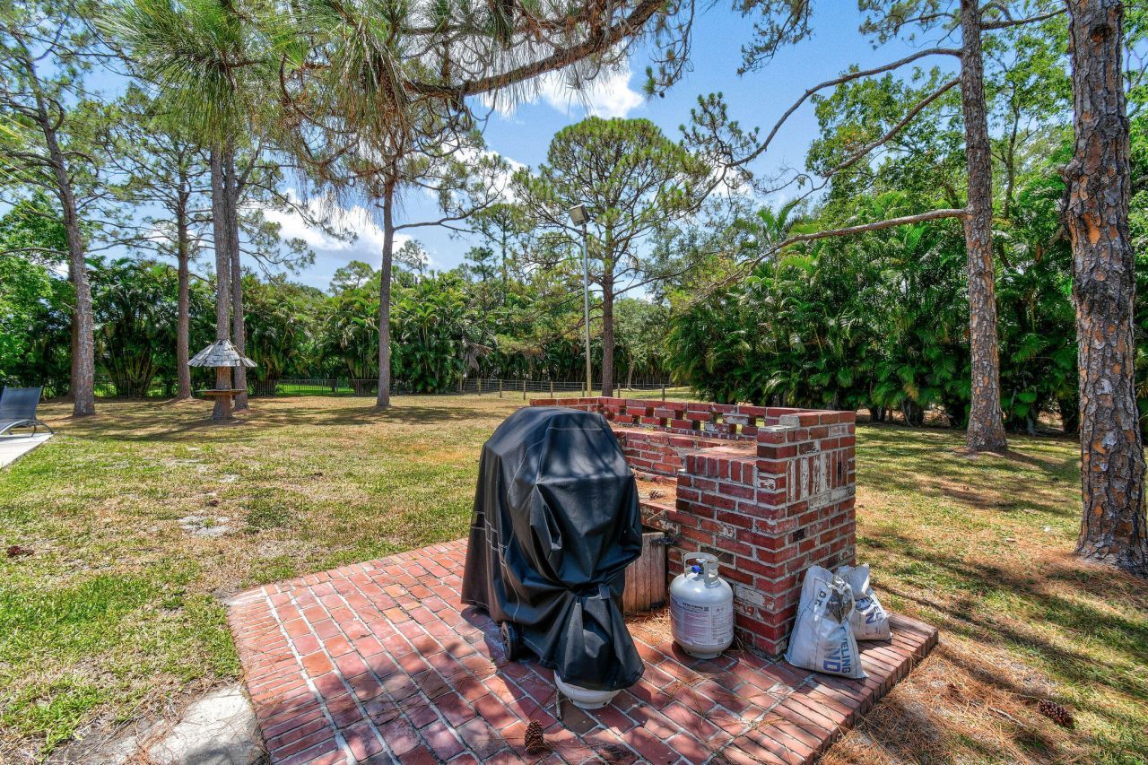 15739 N 75th Way N, Palm Beach Gardens, FL 33418 Photo