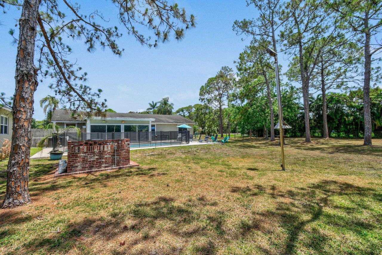 15739 N 75th Way N, Palm Beach Gardens, FL 33418 Photo