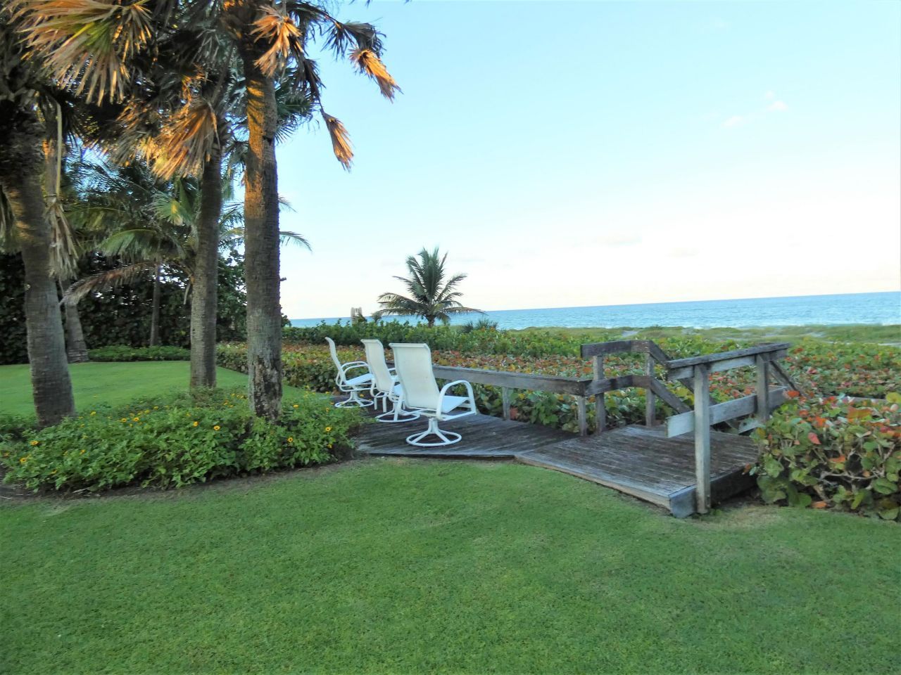 521 S Beach Road, Jupiter Island, FL 33455 Photo