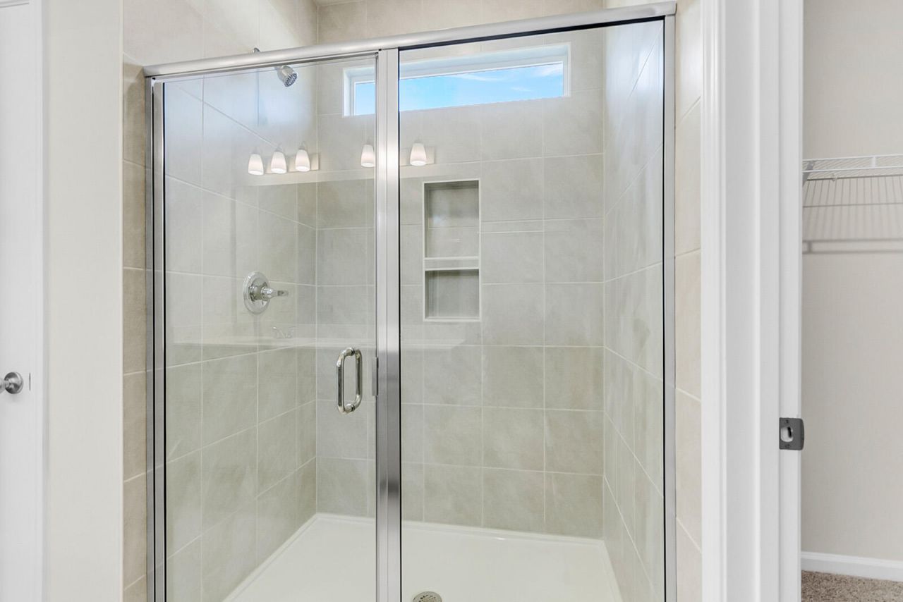 1001 Par Three Court Photo 13