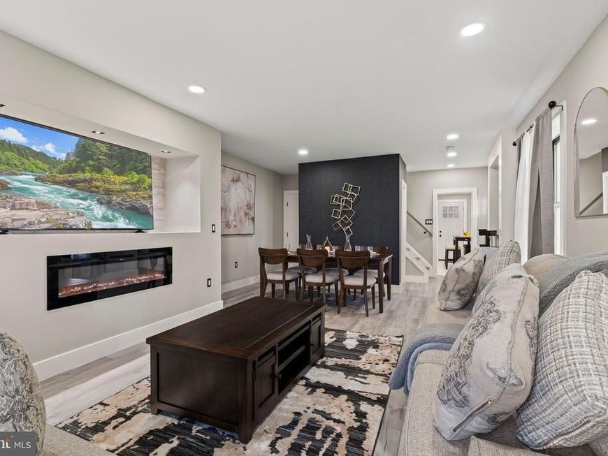 124 W Master Street, Philadelphia, PA 19122 Main Photo