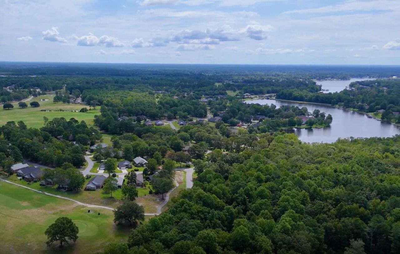 1915 Deercreek Drive Photo 25