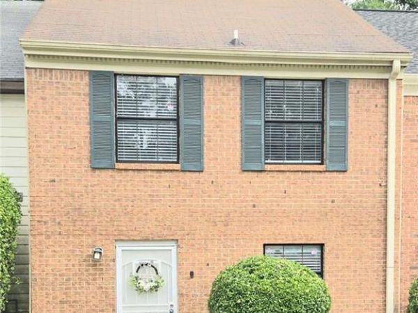 3800 Travis Trace, Decatur, GA 30032