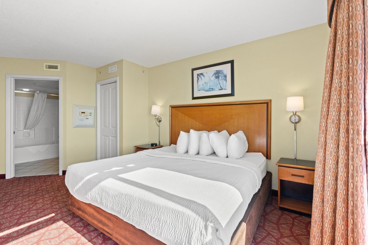 504 N Ocean Blvd. N Photo 10