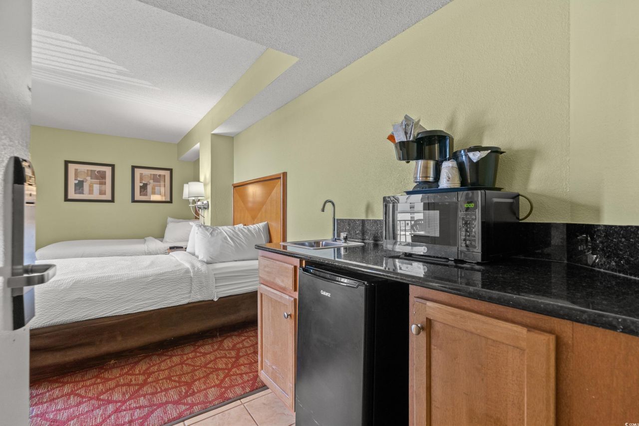 504 N Ocean Blvd. N Photo 18