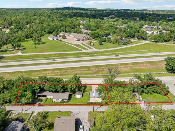 816 W Katy Street S, Sand Springs, OK 74063