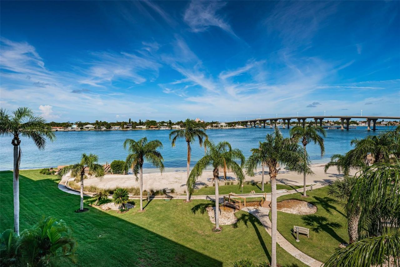 6081 Bahia Del Mar Circle, Unit 456, Saint Petersburg, FL 33715 Photo