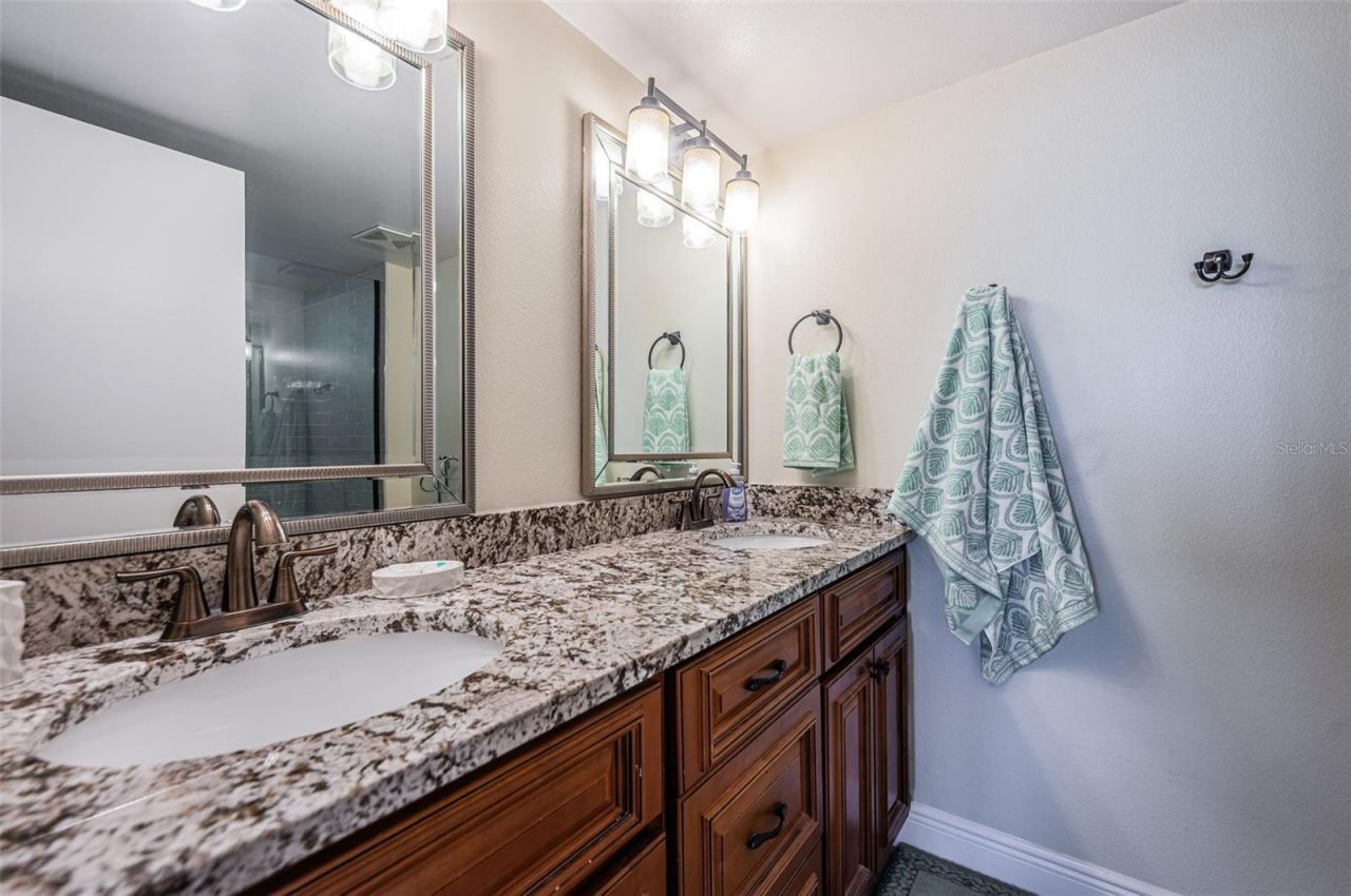 6081 Bahia Del Mar Circle, Unit 456, Saint Petersburg, FL 33715 Photo