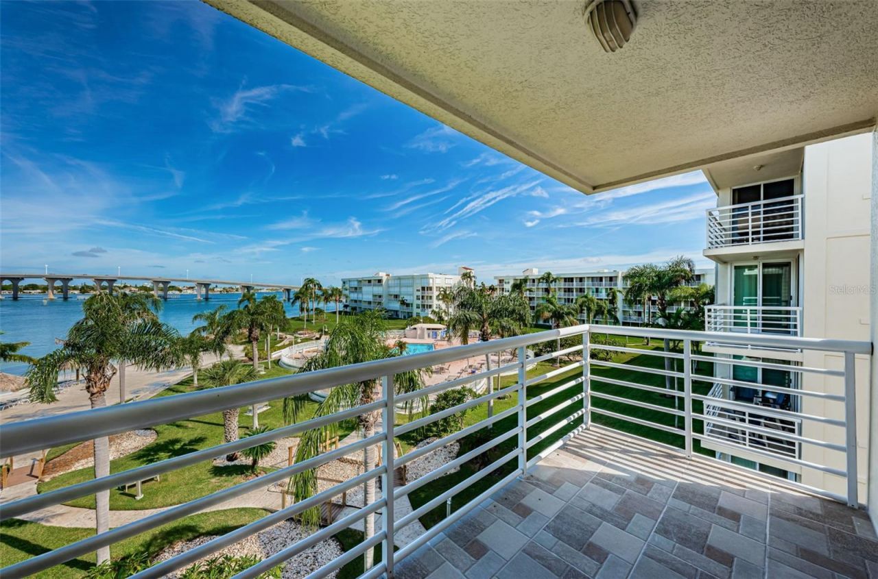 6081 Bahia Del Mar Circle, Unit 456, Saint Petersburg, FL 33715 Photo