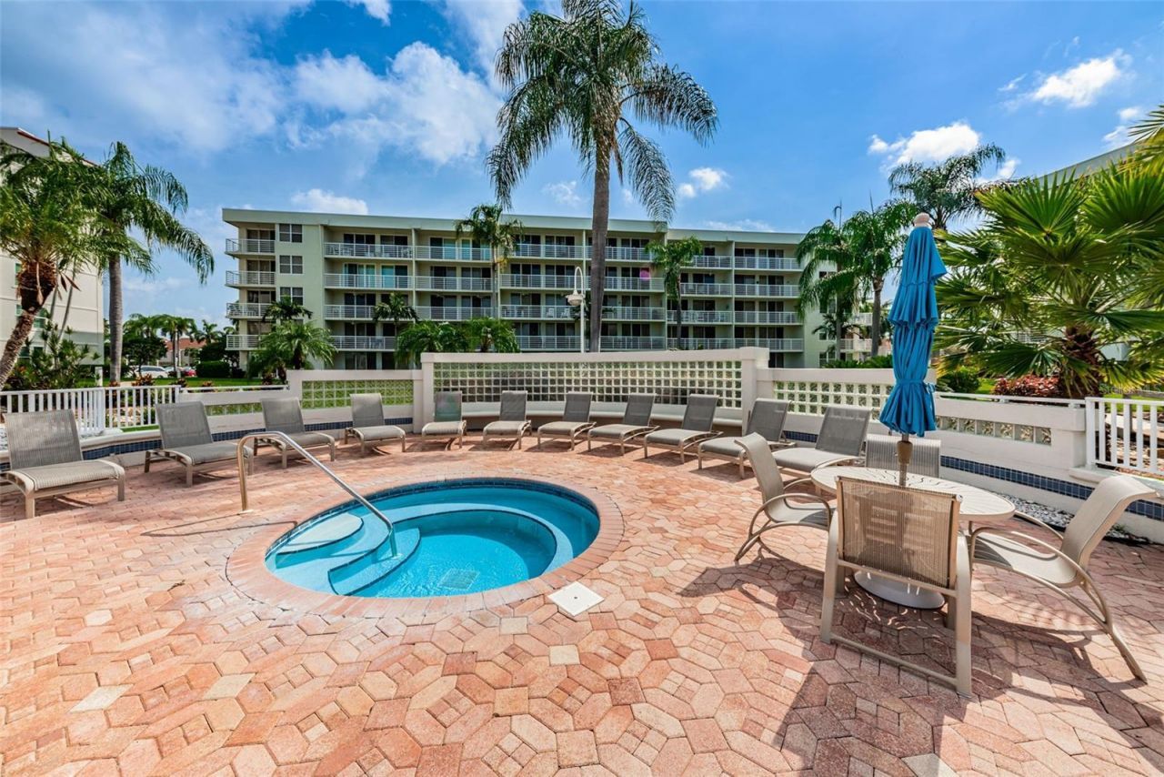 6081 Bahia Del Mar Circle, Unit 456, Saint Petersburg, FL 33715 Photo