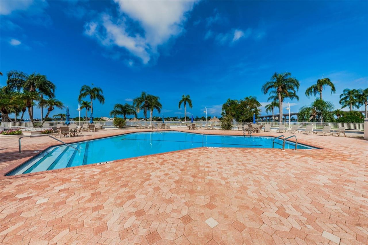 6081 Bahia Del Mar Circle, Unit 456, Saint Petersburg, FL 33715 Photo