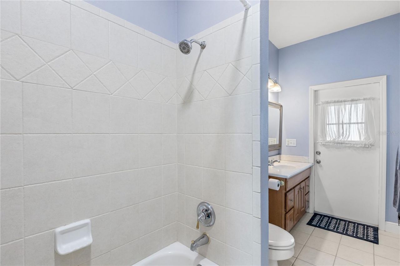 430 Bywater Drive, Orlando, FL 32839 Photo