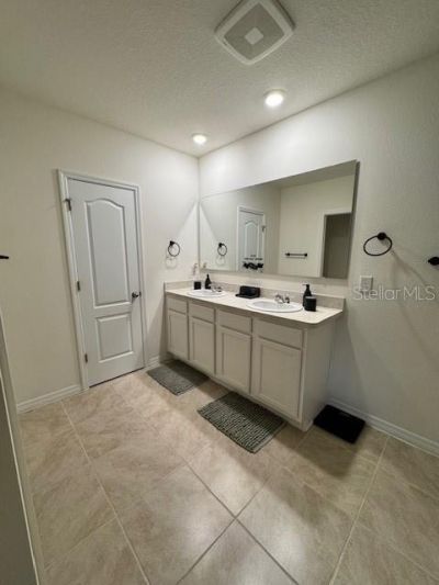 2655 Swooping Sparrow Drive, Harmony, FL 34773 Photo