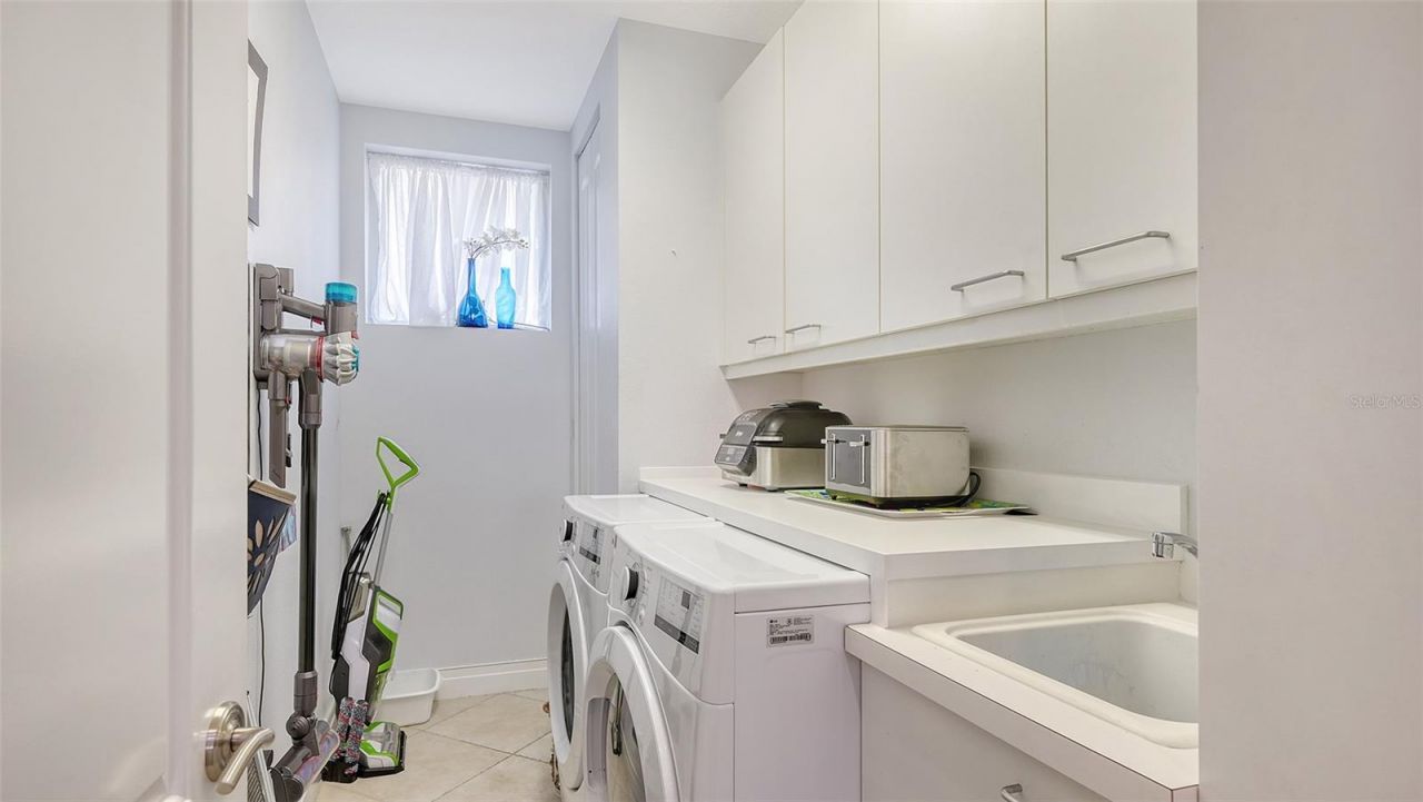 235 Cocoanut Avenue, Unit 108B, Sarasota, FL 34236 Photo