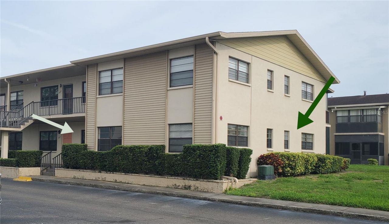 5967 Terrace Park Drive N, Unit 101, Saint Petersburg, FL 33709 Main Photo