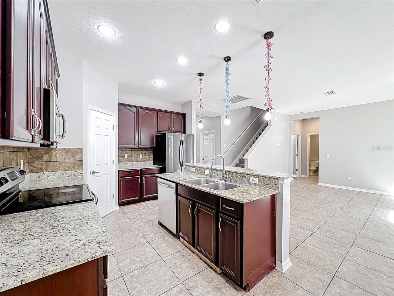 1401 Parker Den Drive, Ruskin, FL 33570 Photo