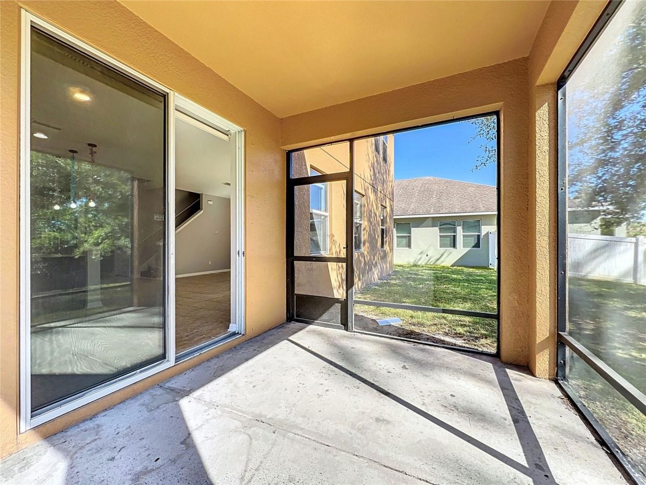 1401 Parker Den Drive, Ruskin, FL 33570 Photo