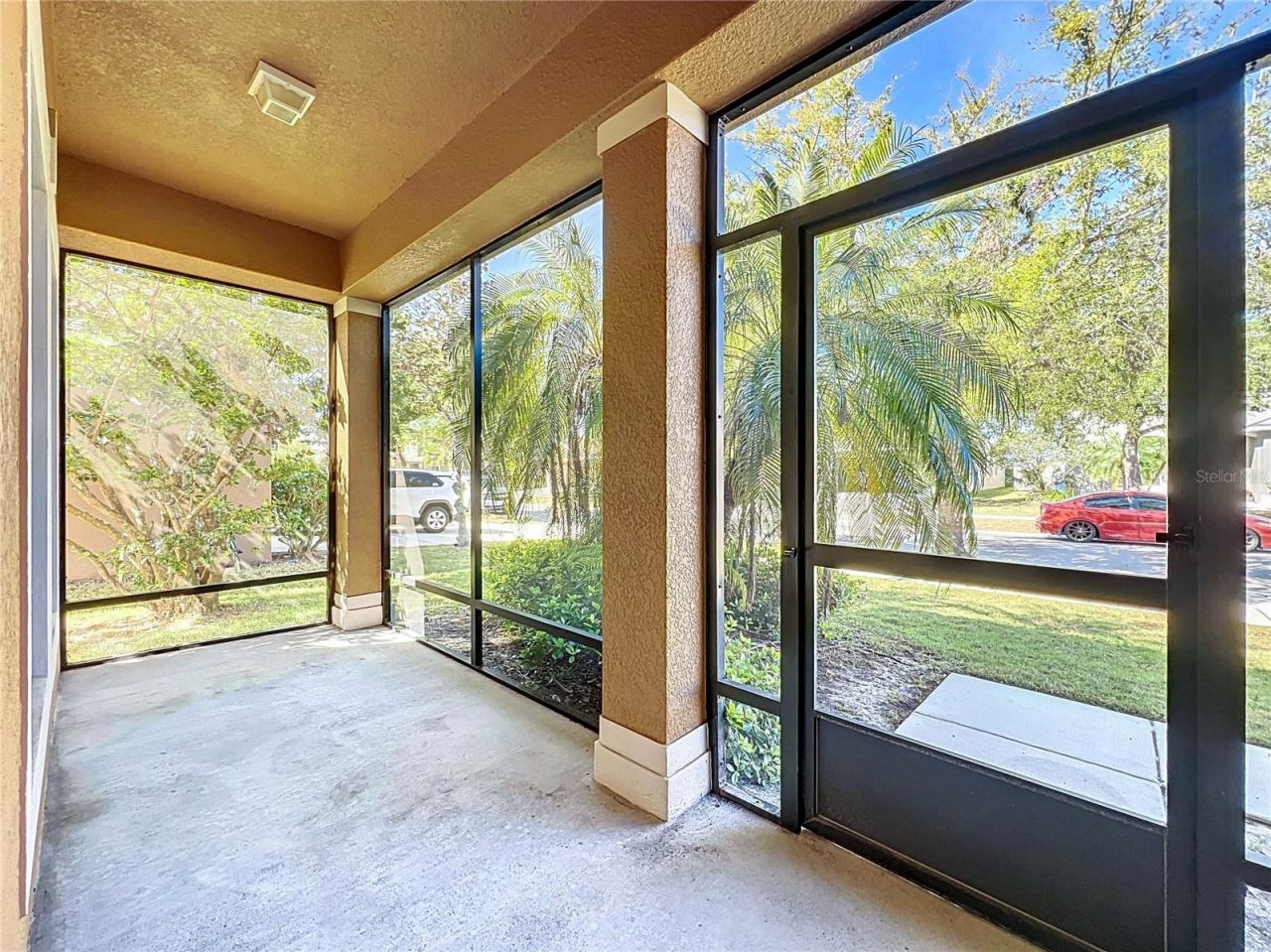 1401 Parker Den Drive, Ruskin, FL 33570 Photo