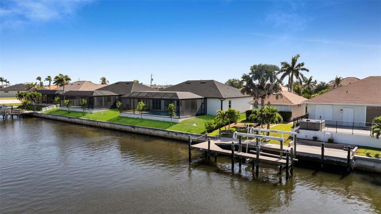 2813 NW 41st Avenue, Cape Coral, FL 33993 Photo