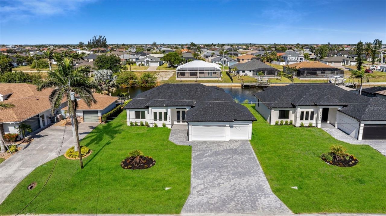 2813 NW 41st Avenue, Cape Coral, FL 33993 Photo