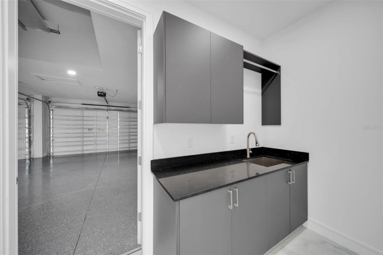 1234 NW 36th Avenue, Cape Coral, FL 33993 Photo