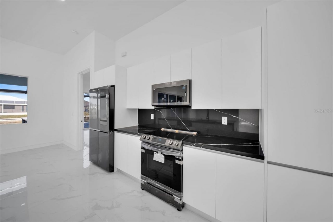 1234 NW 36th Avenue, Cape Coral, FL 33993 Photo