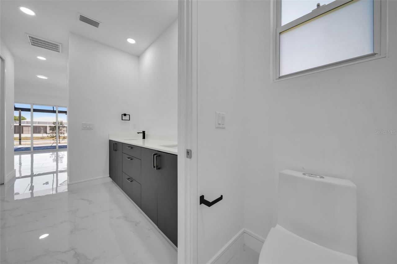 1234 NW 36th Avenue, Cape Coral, FL 33993 Photo