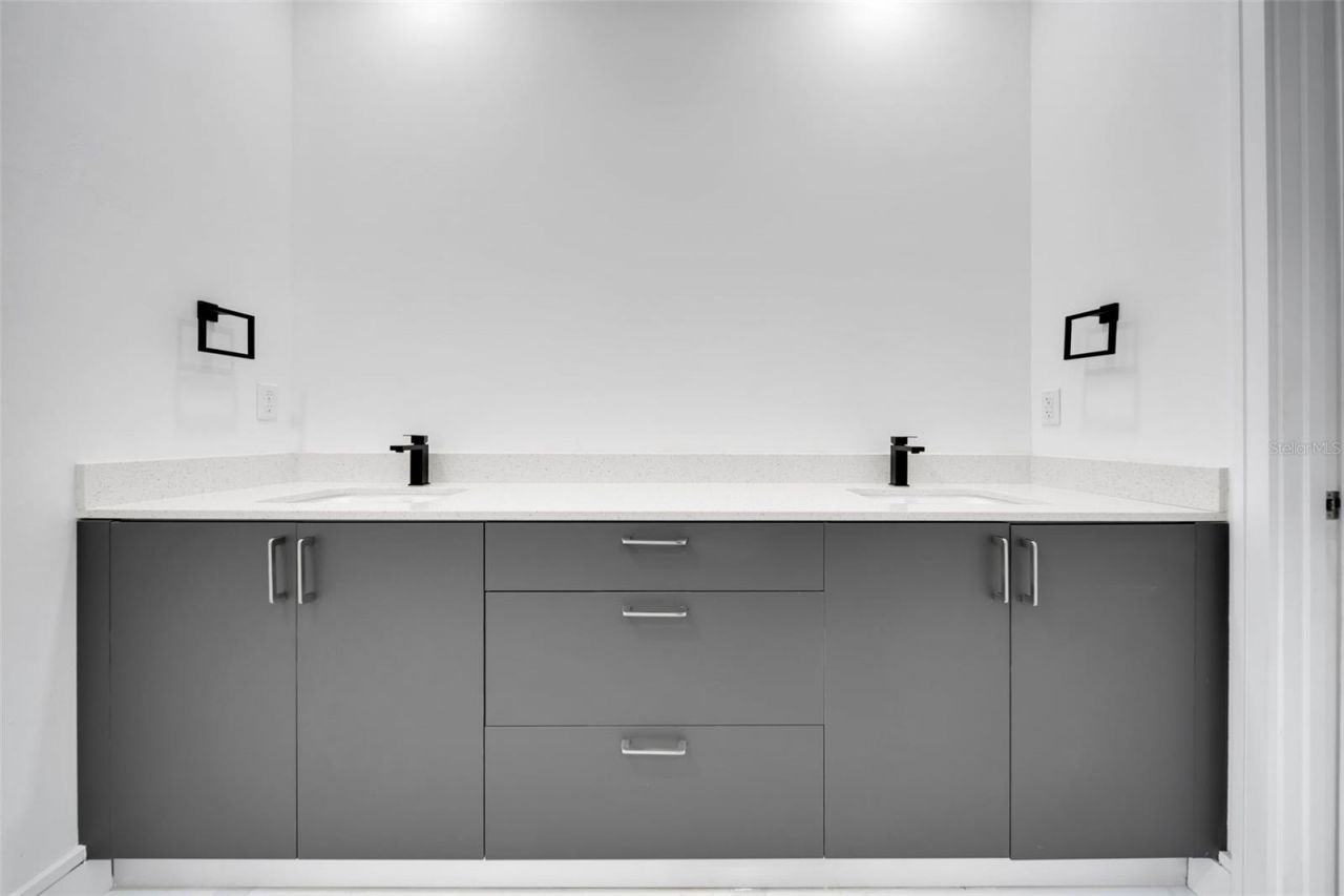 1234 NW 36th Avenue, Cape Coral, FL 33993 Photo