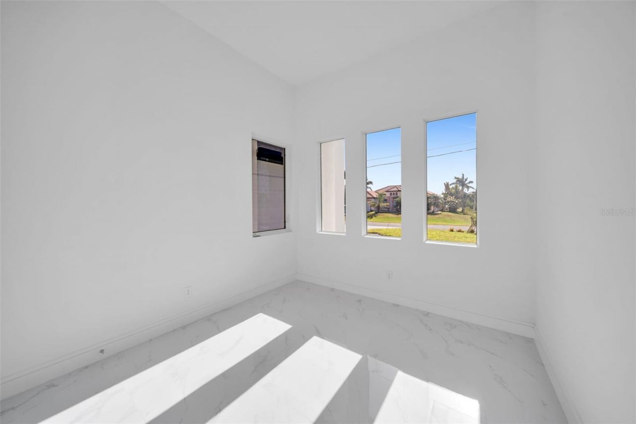 1234 NW 36th Avenue, Cape Coral, FL 33993 Photo