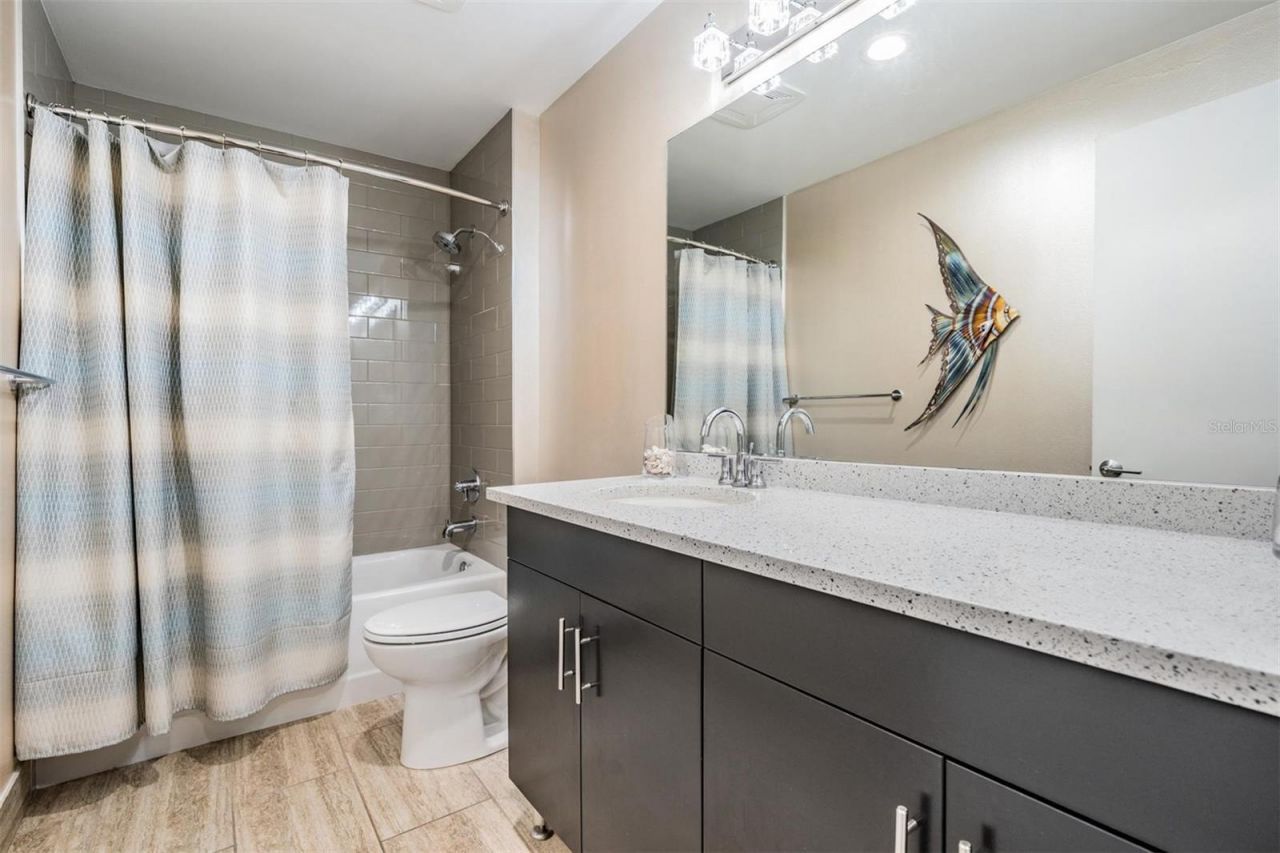 199 Dali Boulevard, Unit 403, Saint Petersburg, FL 33701 Photo