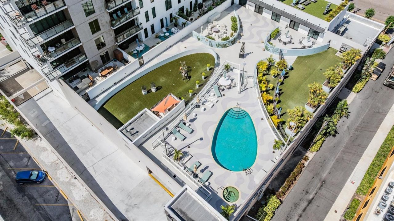 199 Dali Boulevard, Unit 403, Saint Petersburg, FL 33701 Photo