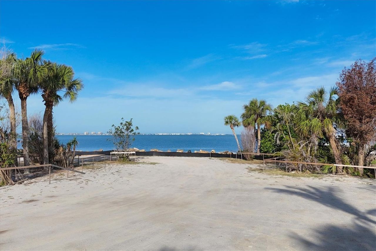 603 Indian Beach Lane, Sarasota, FL 34234 Photo