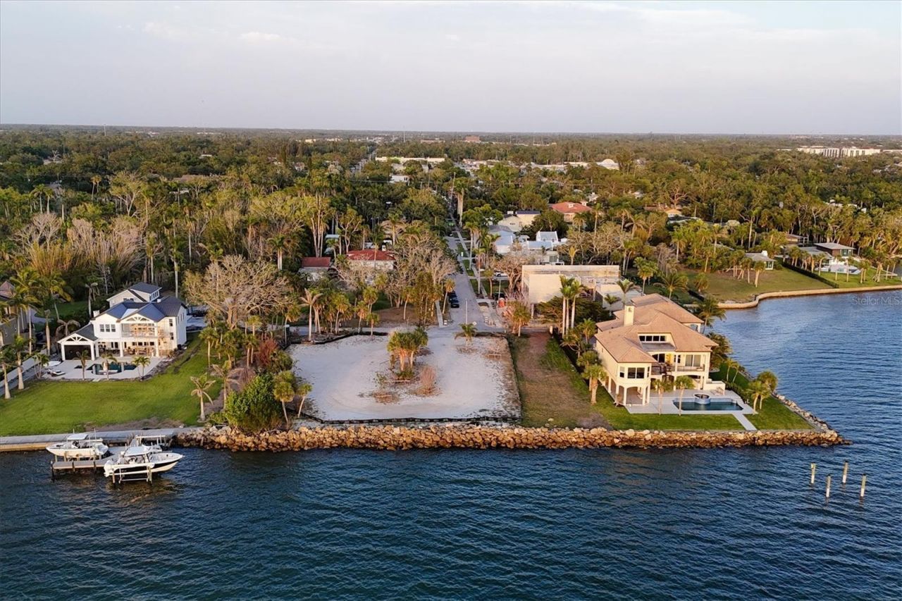 603 Indian Beach Lane, Sarasota, FL 34234 Photo