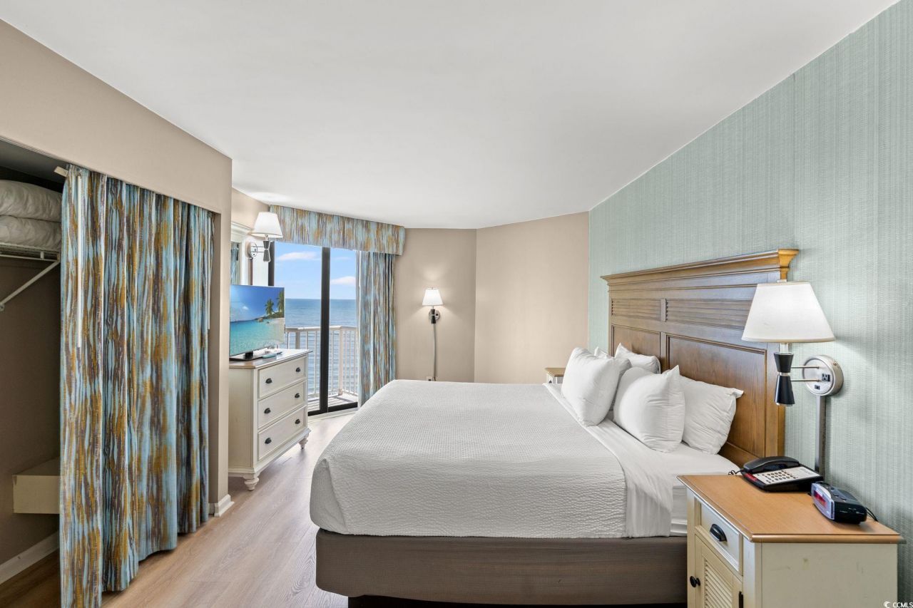 2701 N Ocean Blvd. Photo 16