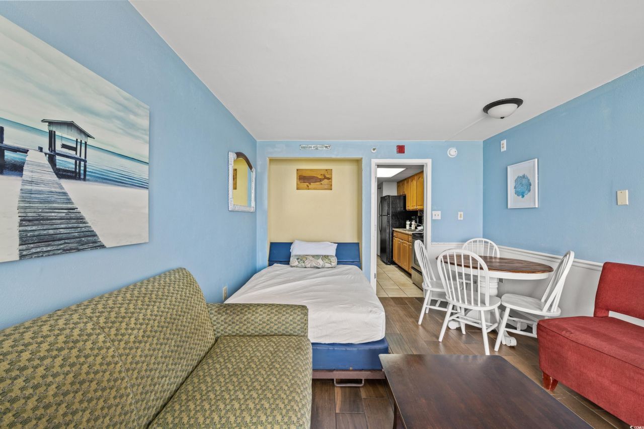 6804 N Ocean Blvd. Photo 8