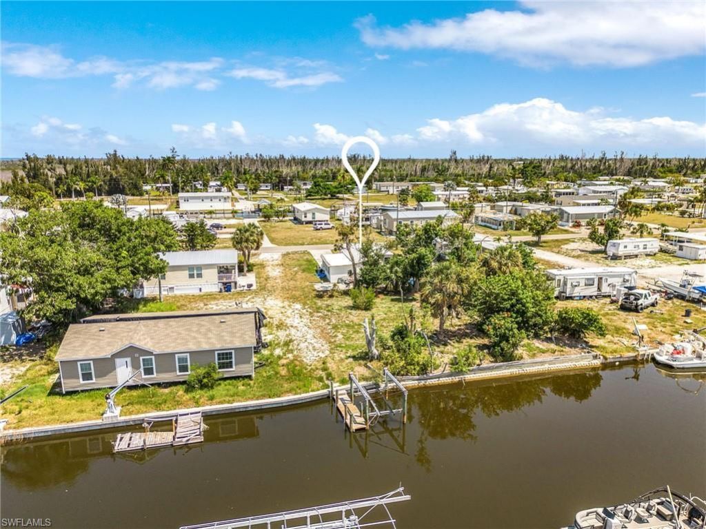 5099 Flamingo Dr, Saint James City, FL 33956 Photo