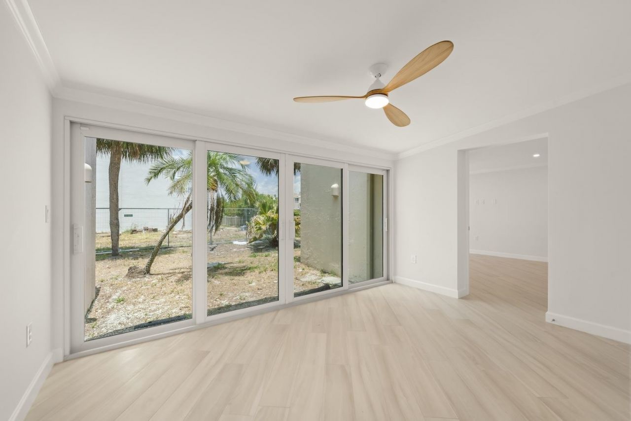 200 Periwinkle Way, Unit 111, Sanibel, FL 33957 Photo