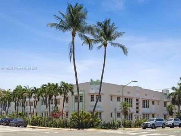 530 15th St, Unit 201, Miami Beach, FL 33139