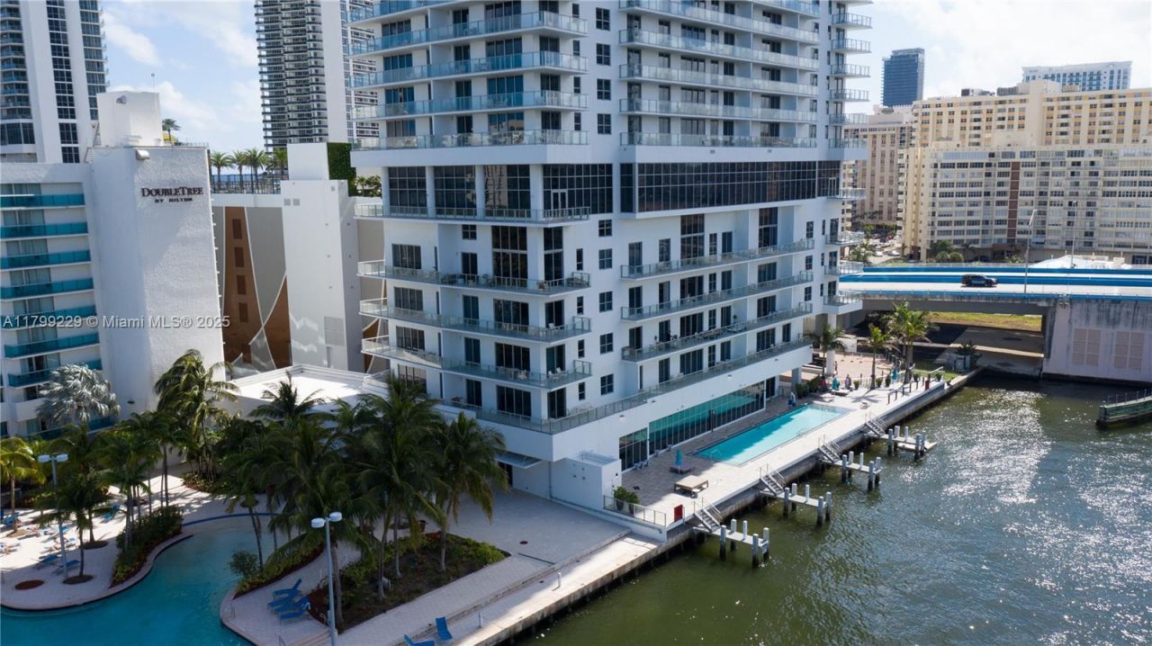 4010 S Ocean Dr, Unit CU-1, Hollywood, FL 33019 Photo