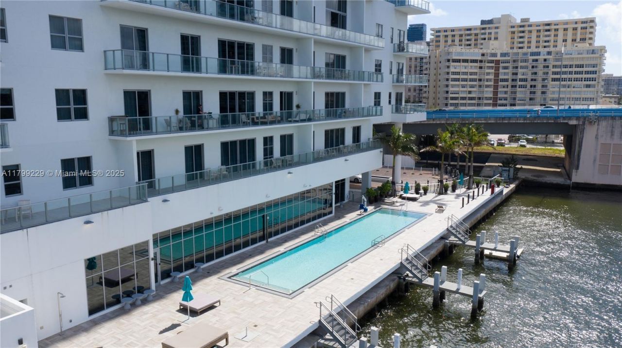 4010 S Ocean Dr, Unit CU-1, Hollywood, FL 33019 Photo