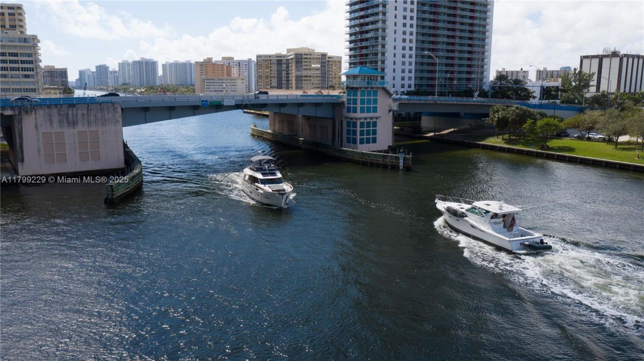 4010 S Ocean Dr, Unit CU-1, Hollywood, FL 33019 Photo