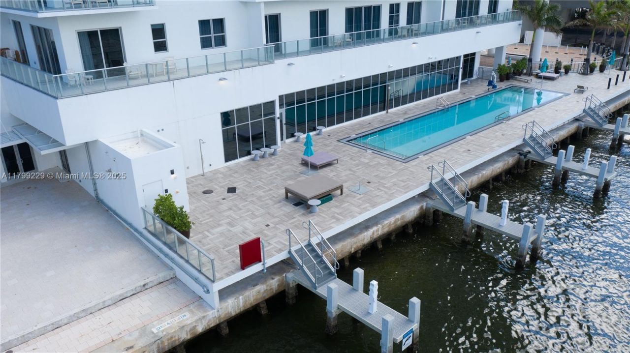 4010 S Ocean Dr, Unit CU-1, Hollywood, FL 33019 Photo