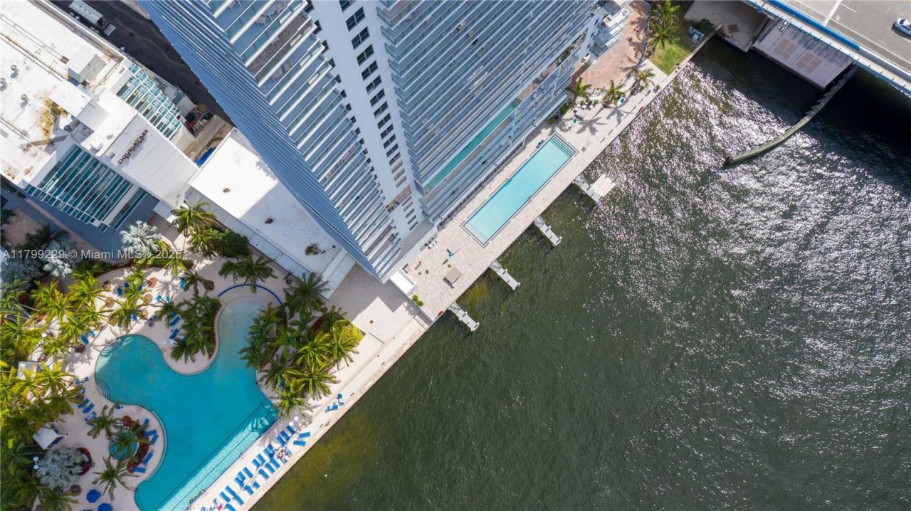 4010 S Ocean Dr, Unit CU-1, Hollywood, FL 33019 Photo