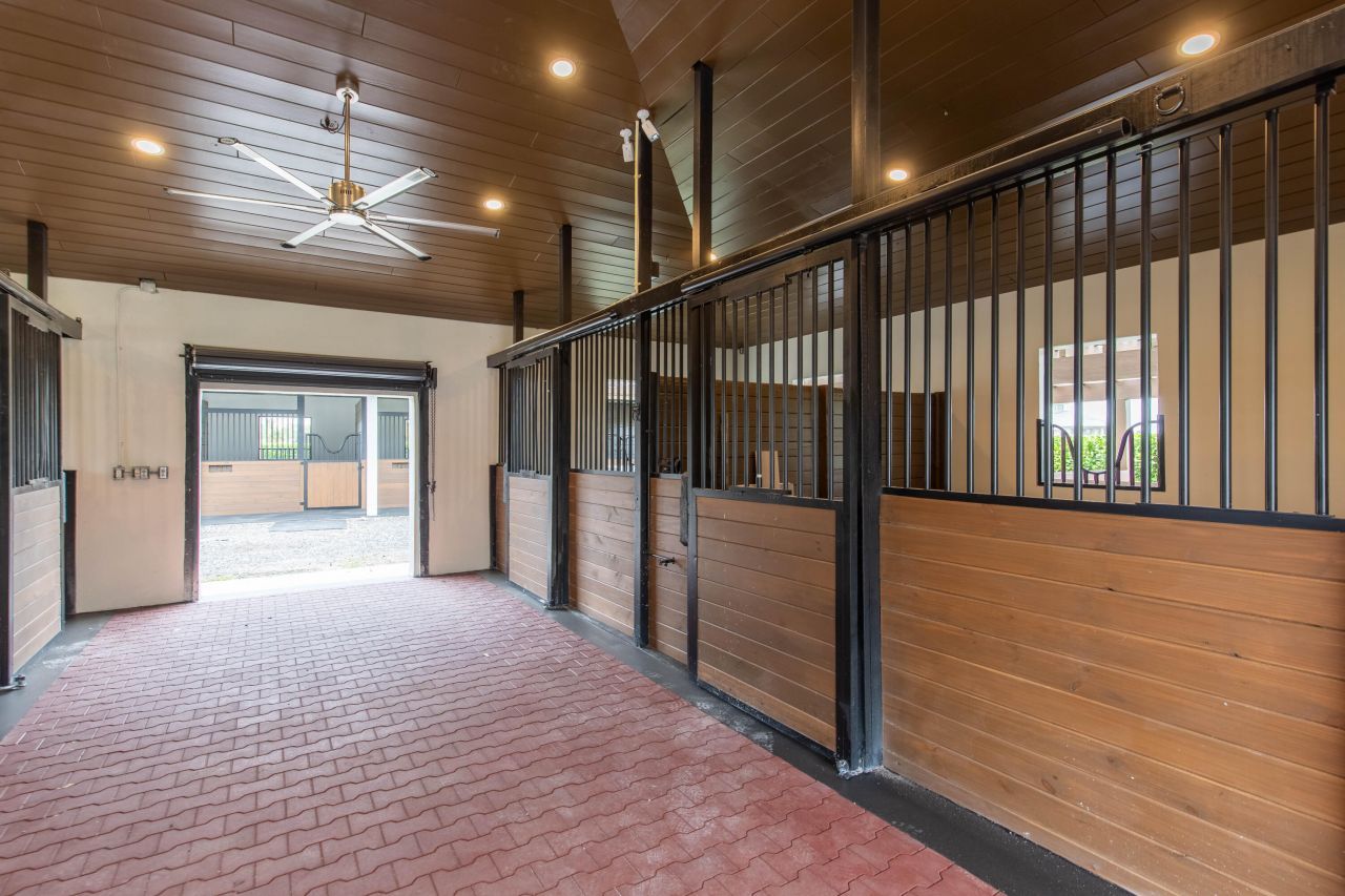 2184 Appaloosa Trail, Wellington, FL 33414 Photo