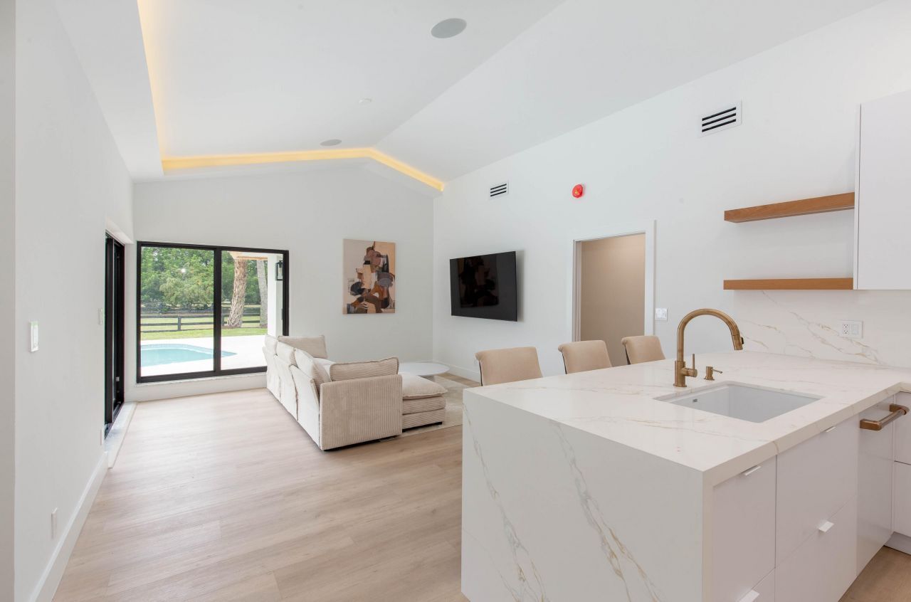 2184 Appaloosa Trail, Wellington, FL 33414 Photo